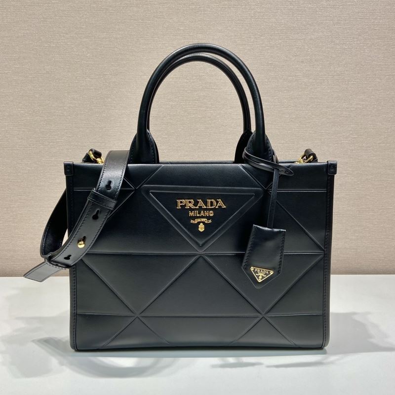 Pra*a tote bags